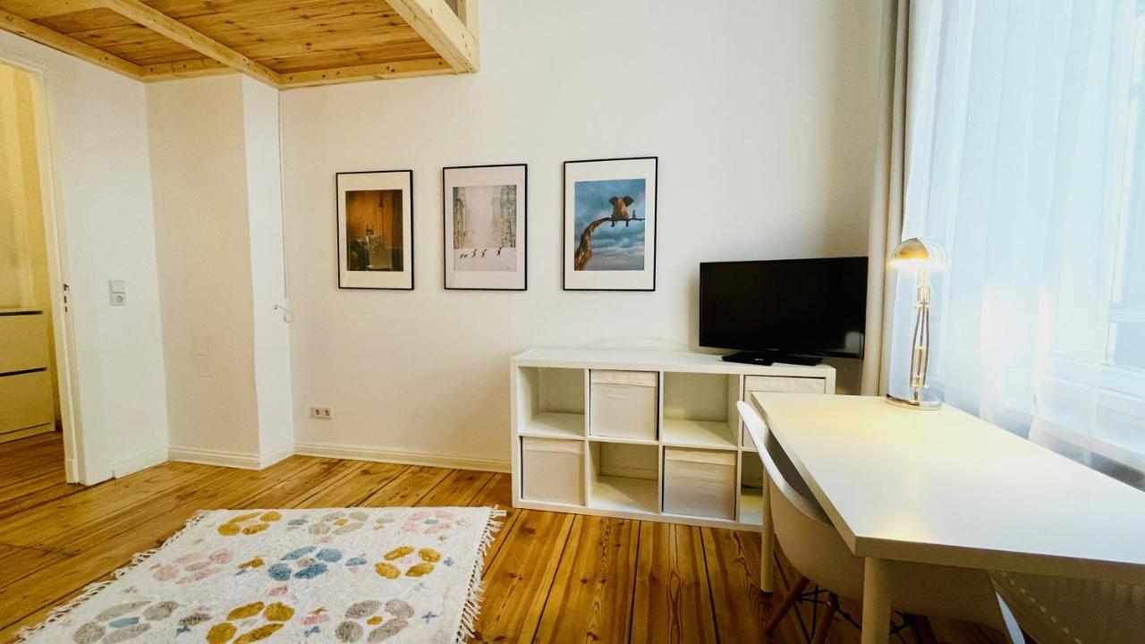 Appartamento Stylish Design Very Close To Kurfurstendamm At Savignyplatz Berlino